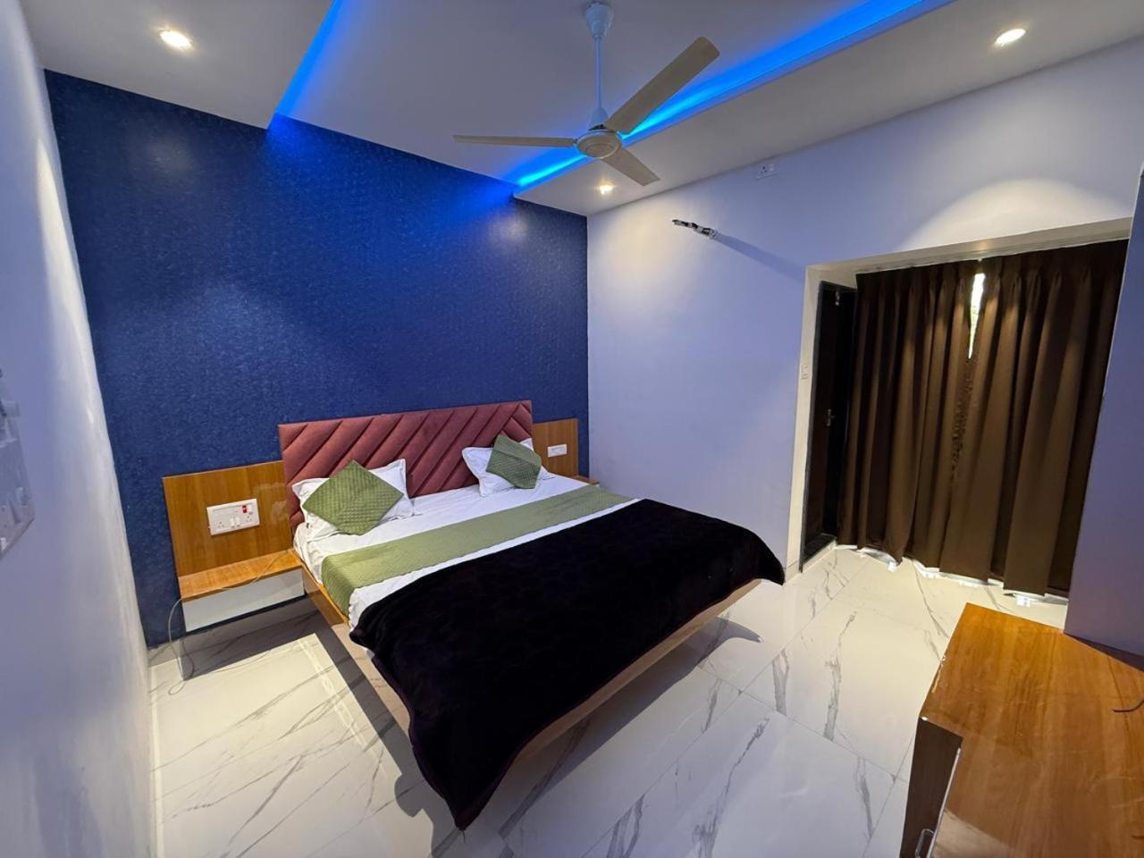 Hotel Madhuban Aurangabad  Exteriör bild